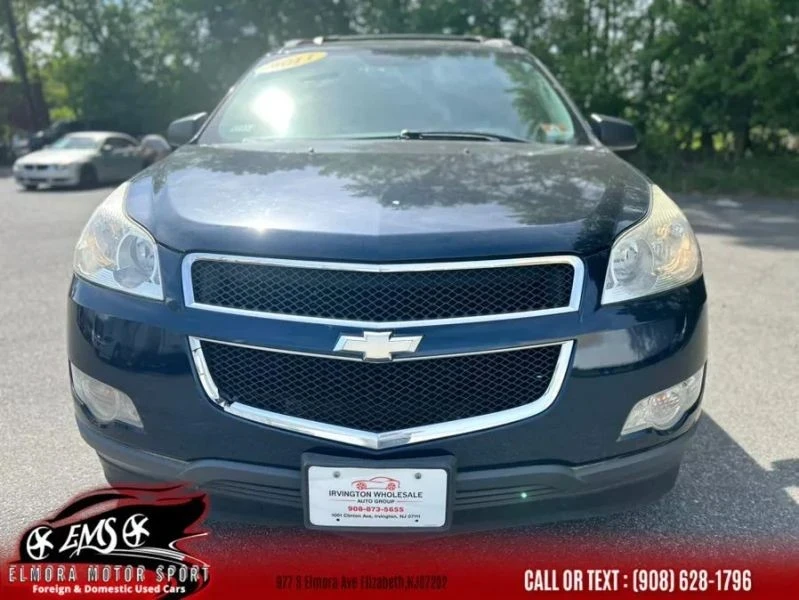 2011 Chevrolet Traverse - Image 4 of 12