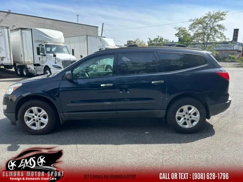 2011 Chevrolet Traverse - Image 12 of 12