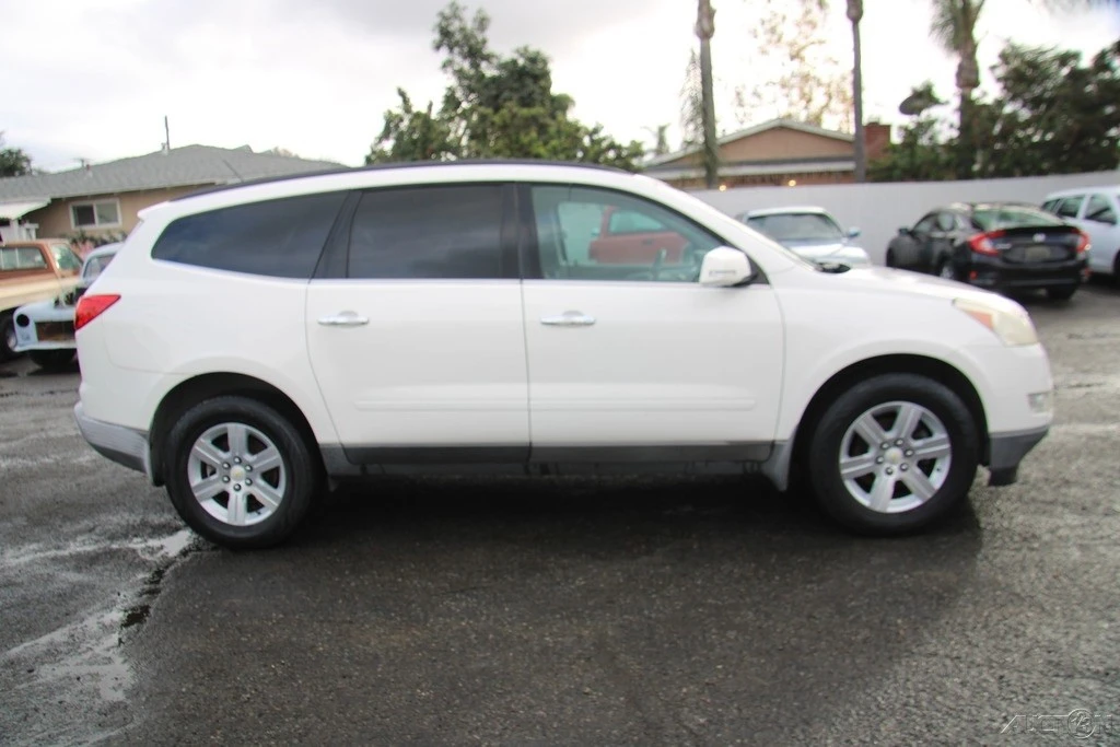 2011 Chevrolet Traverse - Image 7 of 21