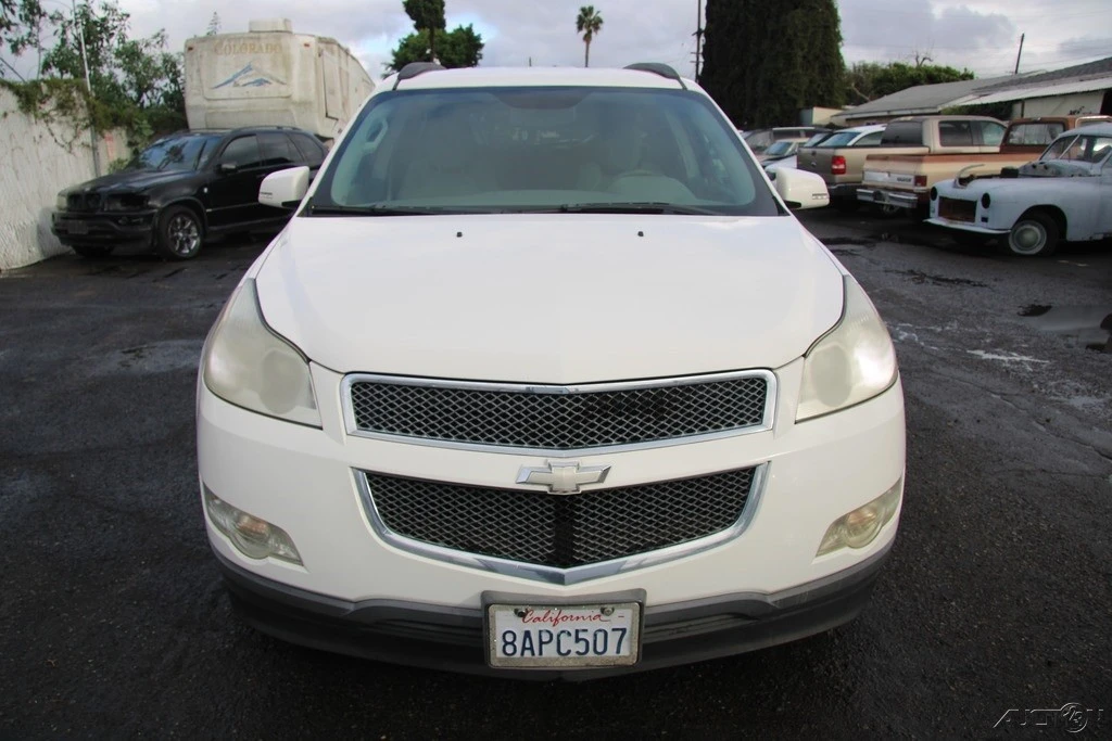 2011 Chevrolet Traverse - Image 9 of 21