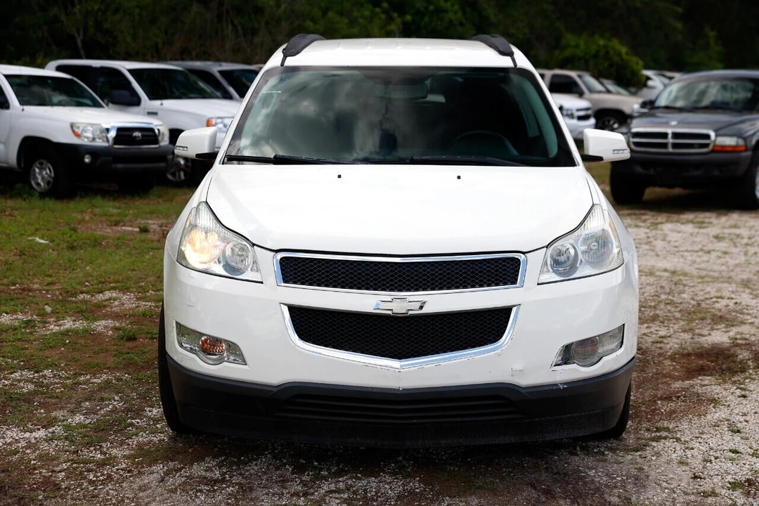 2011 Chevrolet Traverse - Image 19 of 21