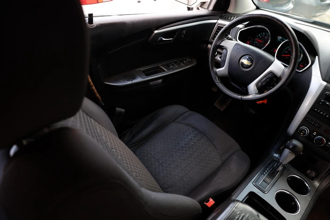 2011 Chevrolet Traverse - Image 20 of 21