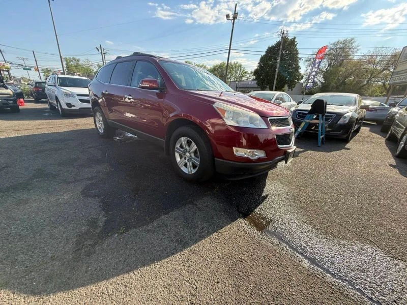 2011 Chevrolet Traverse - Image 6 of 12