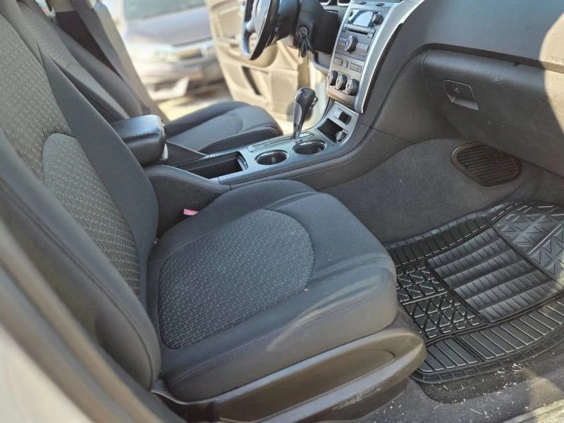 2011 Chevrolet Traverse - Image 7 of 7