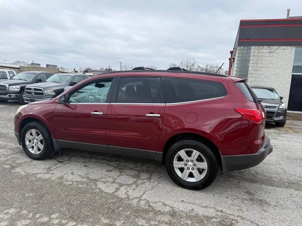 2011 Chevrolet Traverse - Image 7 of 21