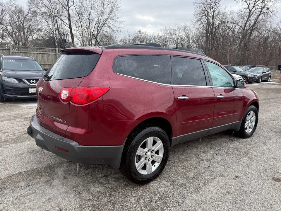 2011 Chevrolet Traverse - Image 5 of 21