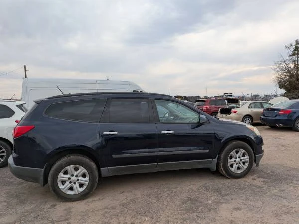 2011 Chevrolet Traverse - Image 5 of 18
