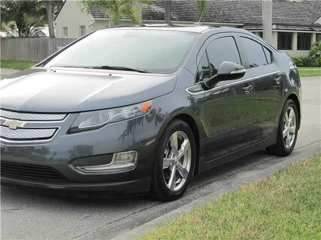 2011 Chevrolet Volt - Image 7 of 12