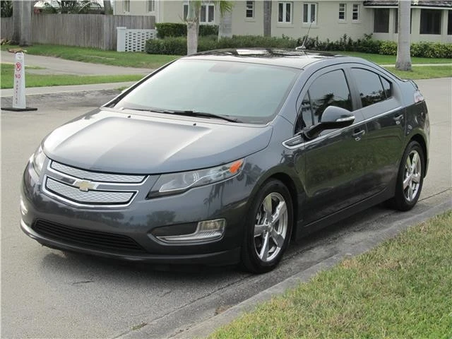 2011 Chevrolet Volt - Image 8 of 12