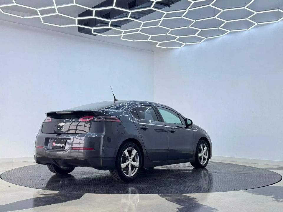 2011 Chevrolet Volt - Image 4 of 21
