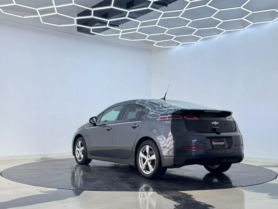 2011 Chevrolet Volt - Image 6 of 21