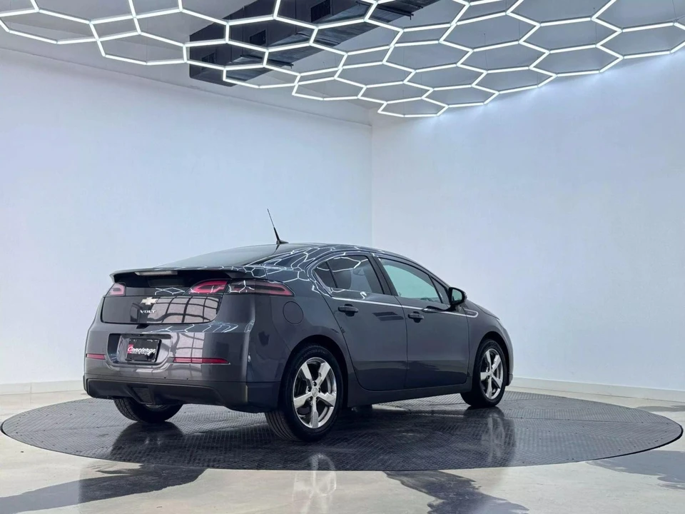 2011 Chevrolet Volt - Image 4 of 21
