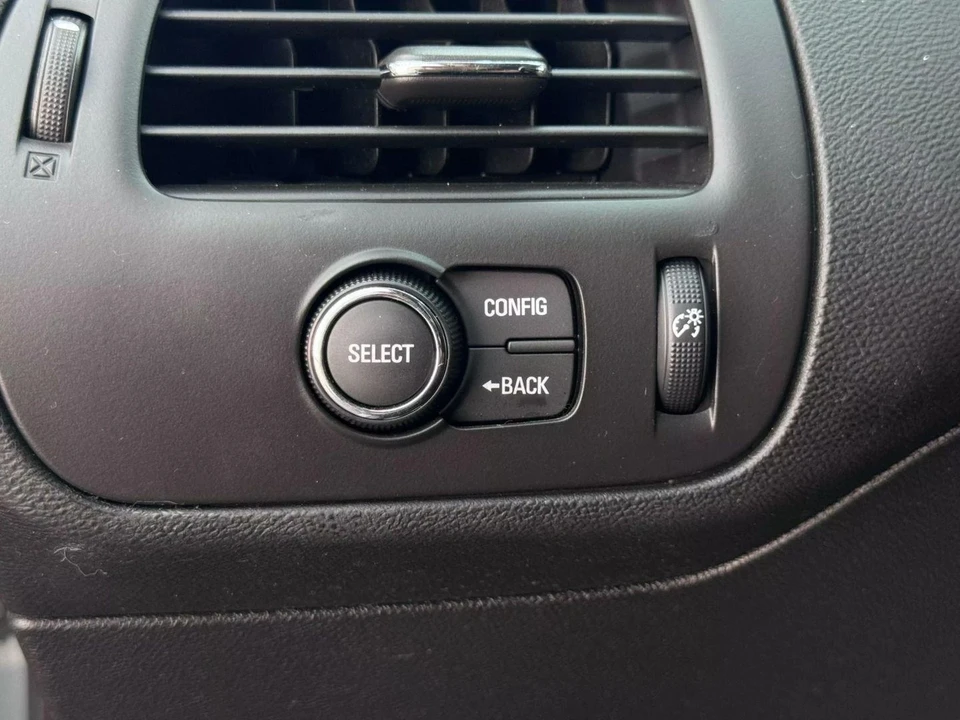 2011 Chevrolet Volt - Image 20 of 21