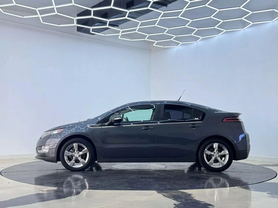 2011 Chevrolet Volt - Image 7 of 21