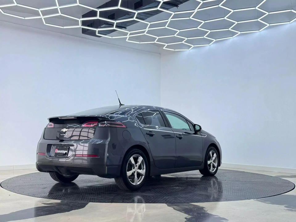 2011 Chevrolet Volt - Image 4 of 21