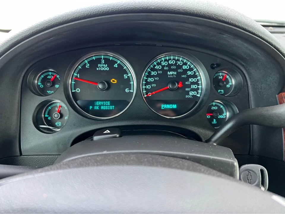 2011 Chevrolet Avalanche - Image 11 of 14
