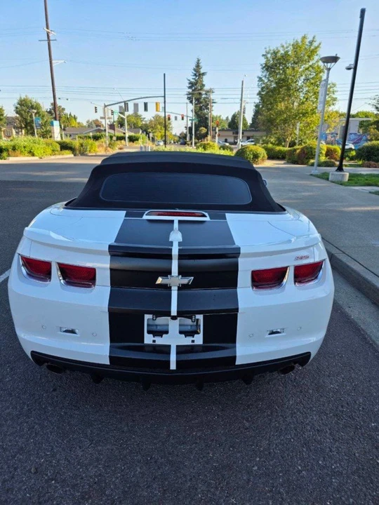 2011 Chevrolet Camaro 5th Gen - Image 6 of 16
