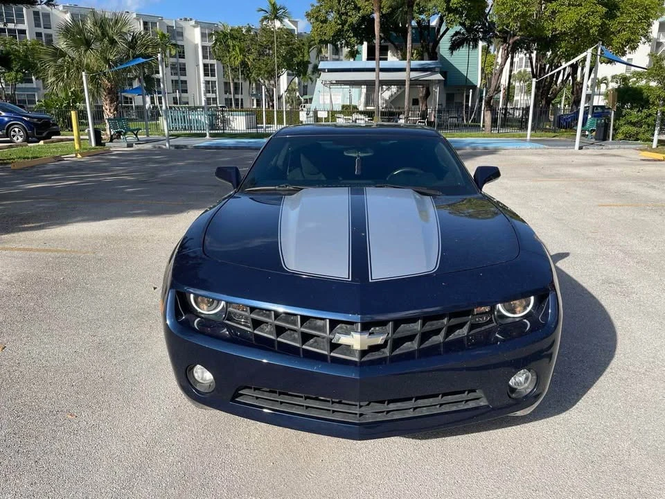 2011 Chevrolet Camaro 5th Gen - Image 5 of 15