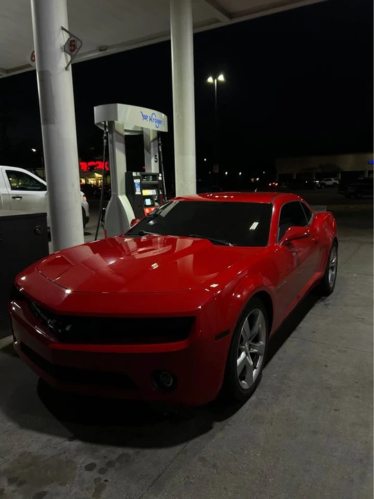 2011 Chevrolet Camaro 5th Gen - Image 2 of 3