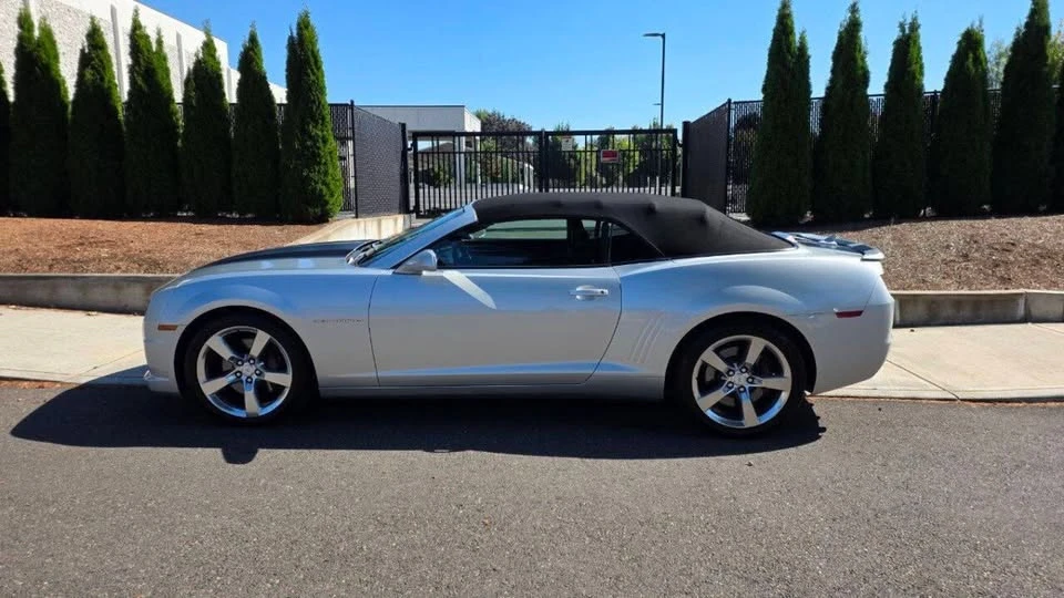 2011 Chevrolet Camaro 5th Gen - Image 8 of 20