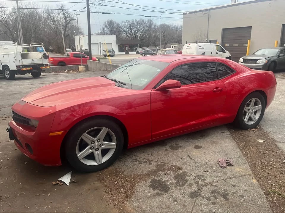 2011 Chevrolet Camaro 5th Gen - Image 2 of 9