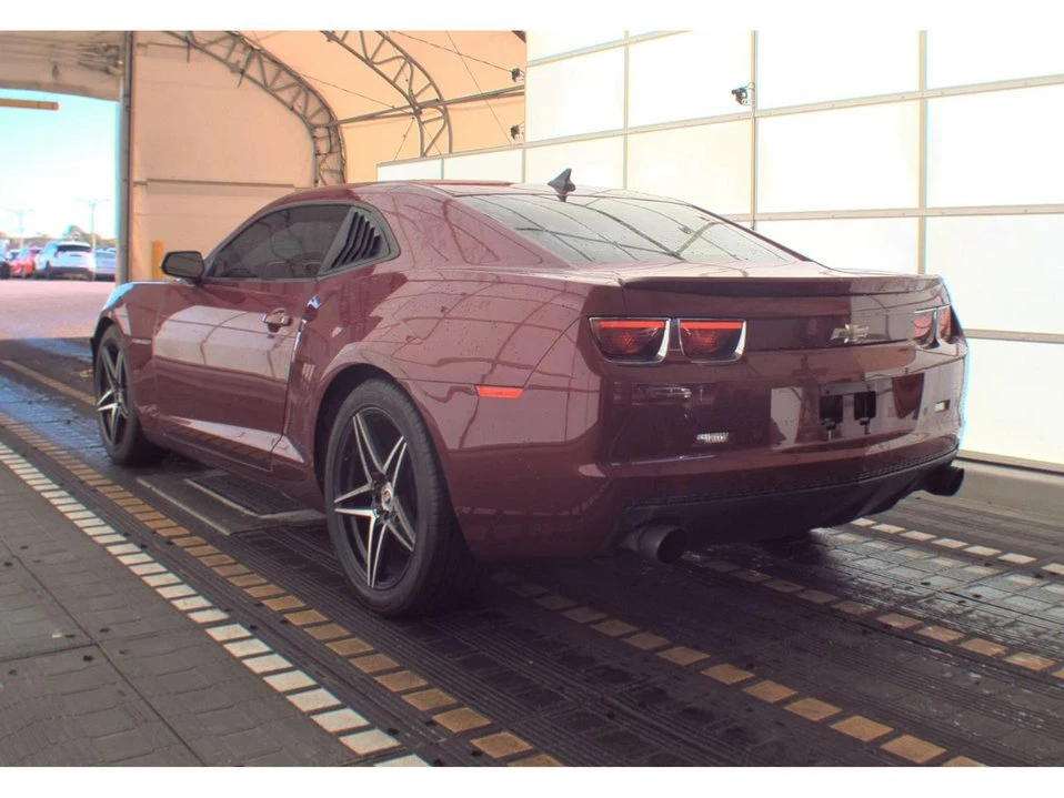 2011 Chevrolet Camaro 5th Gen - Image 2 of 15