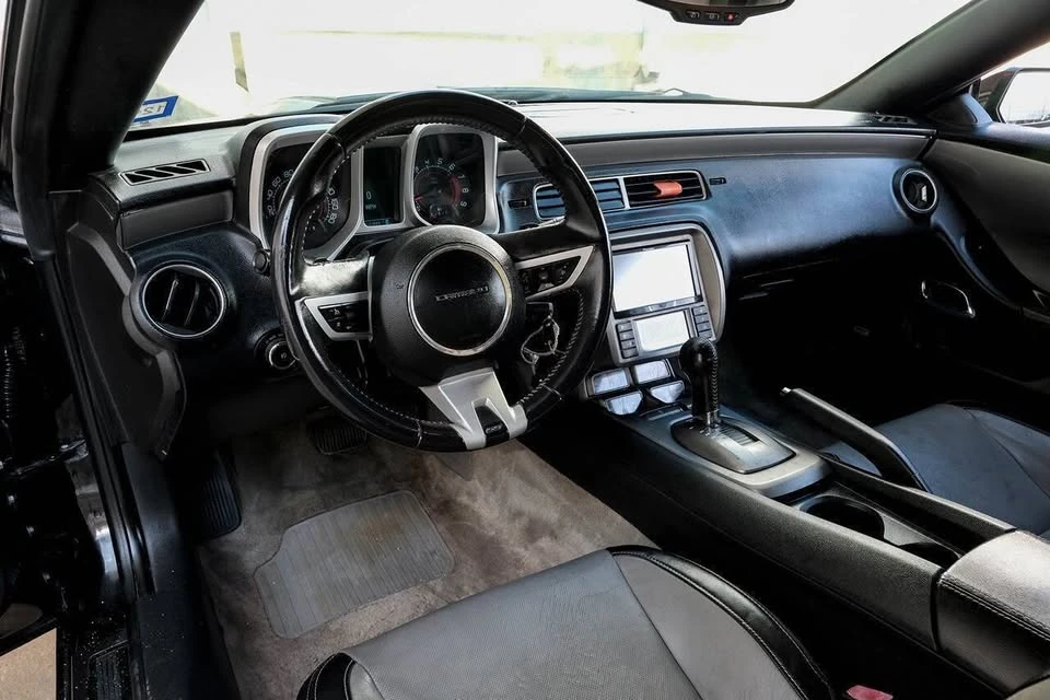 2011 Chevrolet Camaro 5th Gen - Image 2 of 18