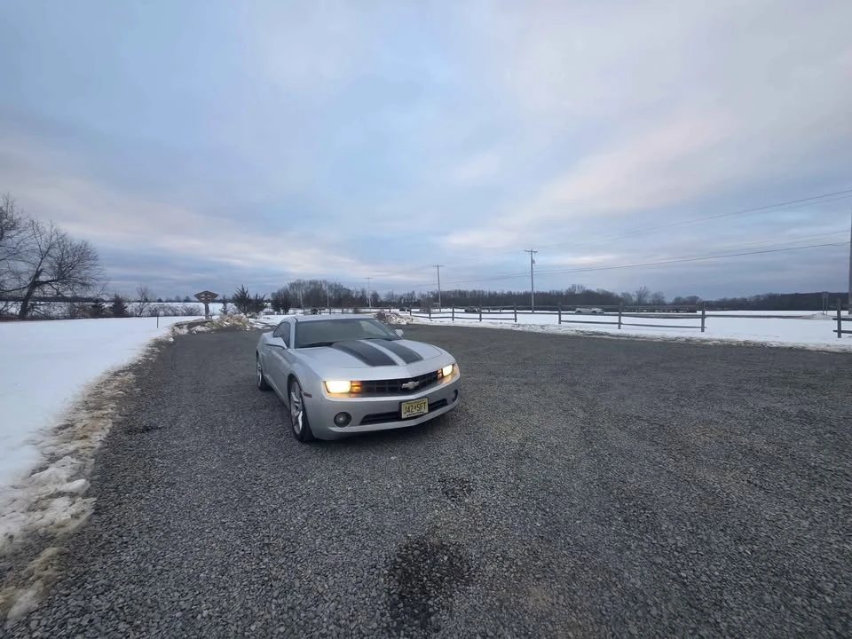 2011 Chevrolet Camaro 5th Gen - Image 2 of 4