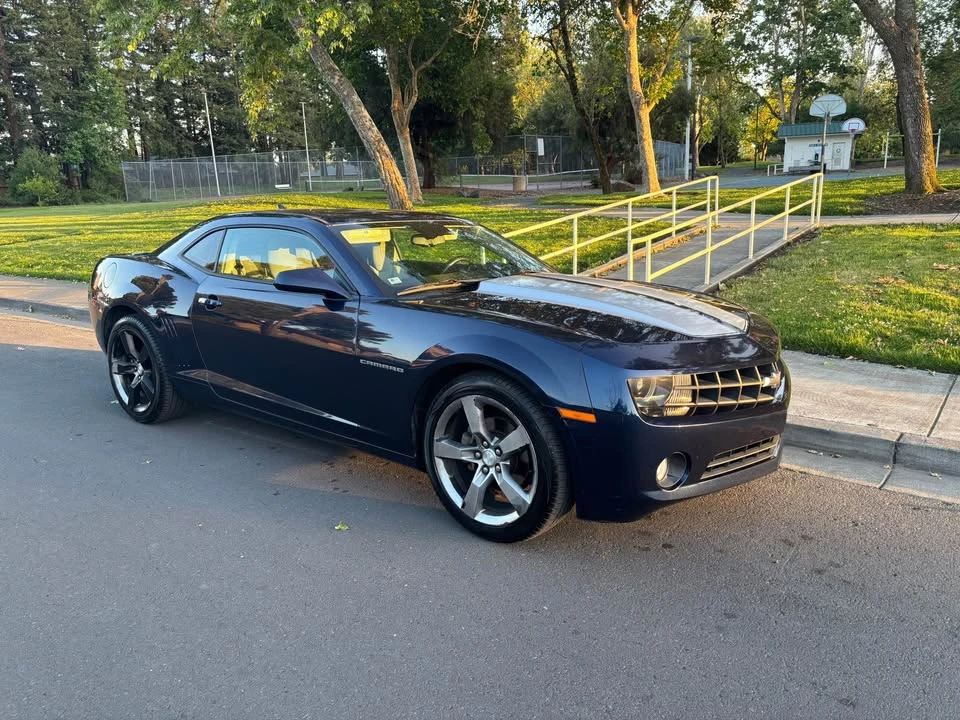 2011 Chevrolet Camaro 5th Gen - Image 3 of 10
