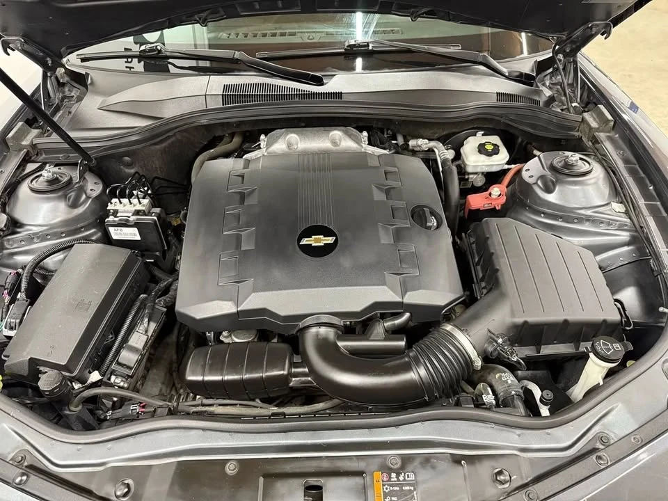 2011 Chevrolet Camaro 5th Gen - Image 11 of 20