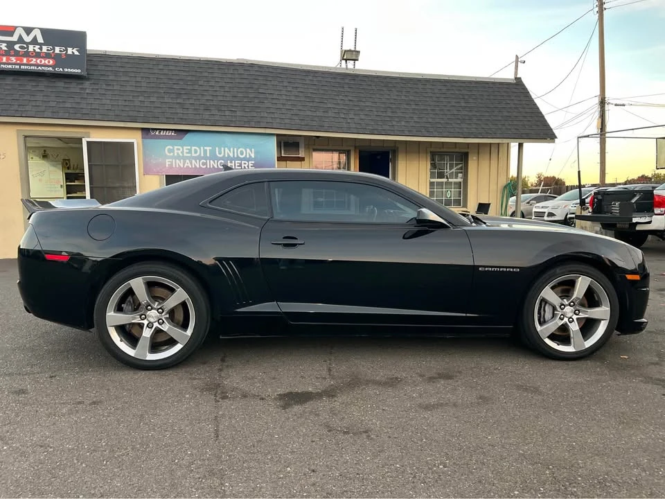 2011 Chevrolet Camaro SS 5th Gen - Image 8 of 19