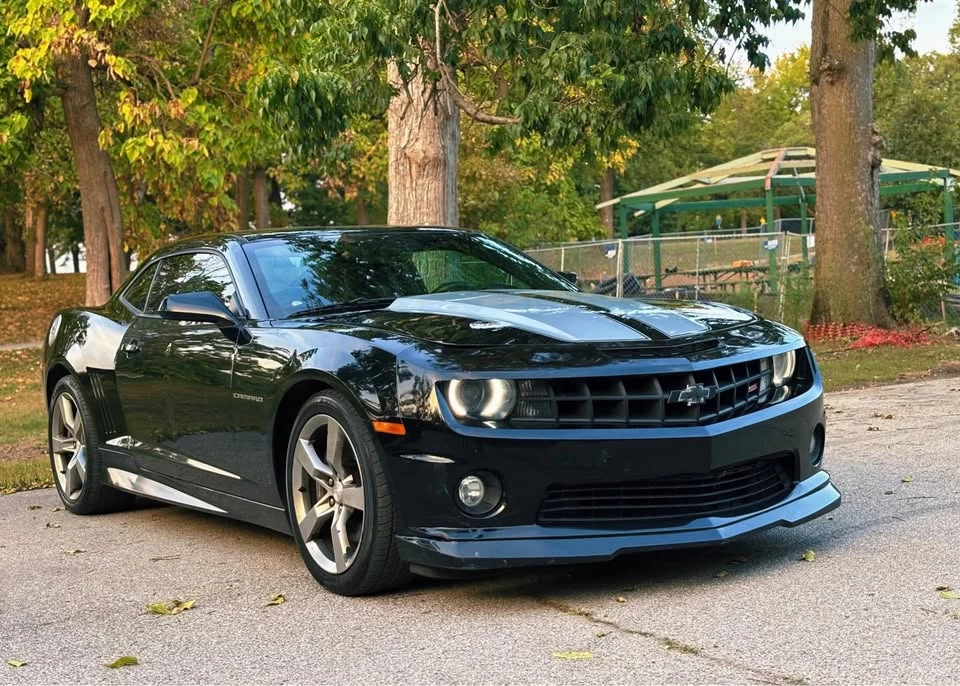2011 Chevrolet Camaro SS 5th Gen - Image 2 of 15