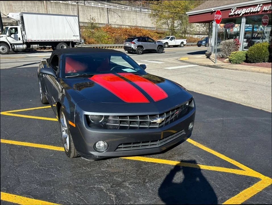 2011 Chevrolet Camaro 5th Gen - Image 2 of 19