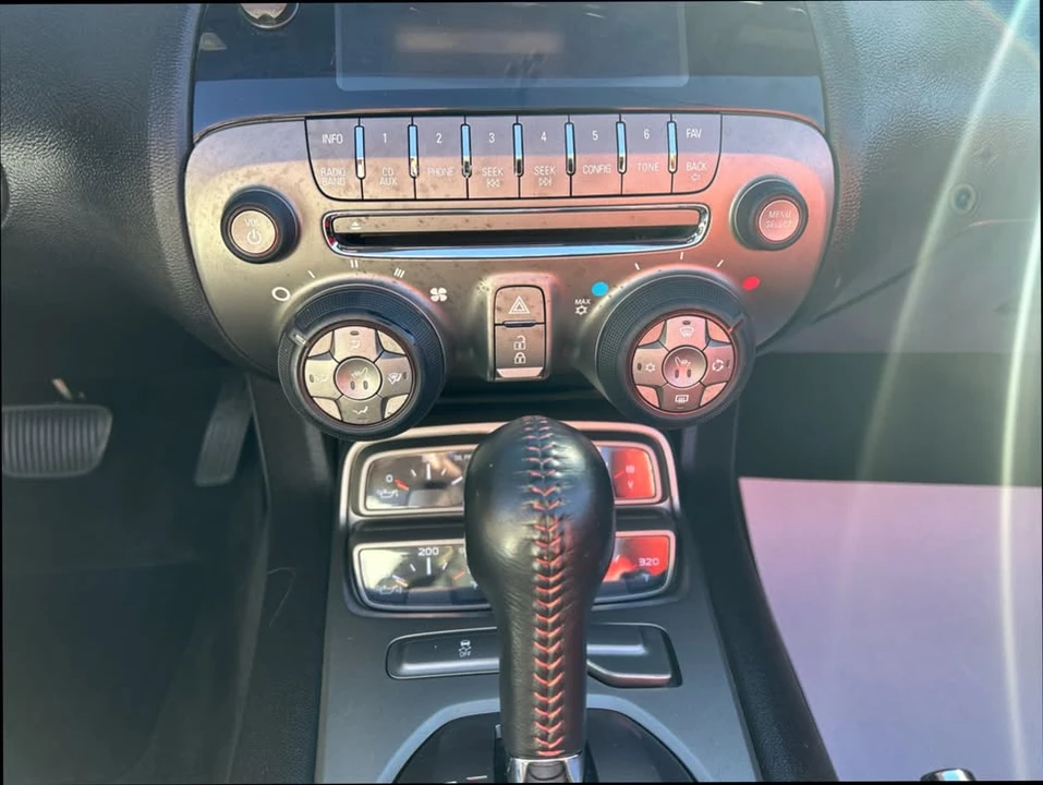 2011 Chevrolet Camaro 5th Gen - Image 11 of 19
