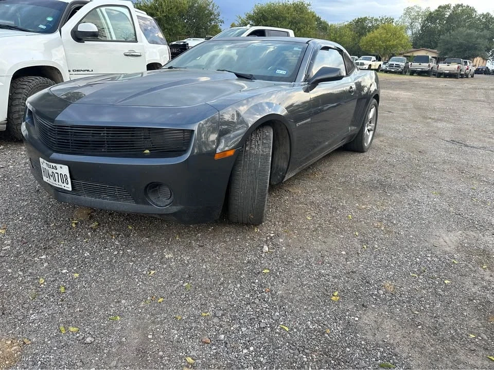 2011 Chevrolet Camaro 5th Gen - Image 2 of 6