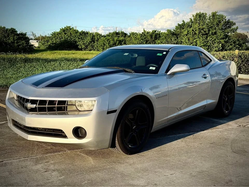 2011 Chevrolet Camaro 5th Gen - Image 6 of 11