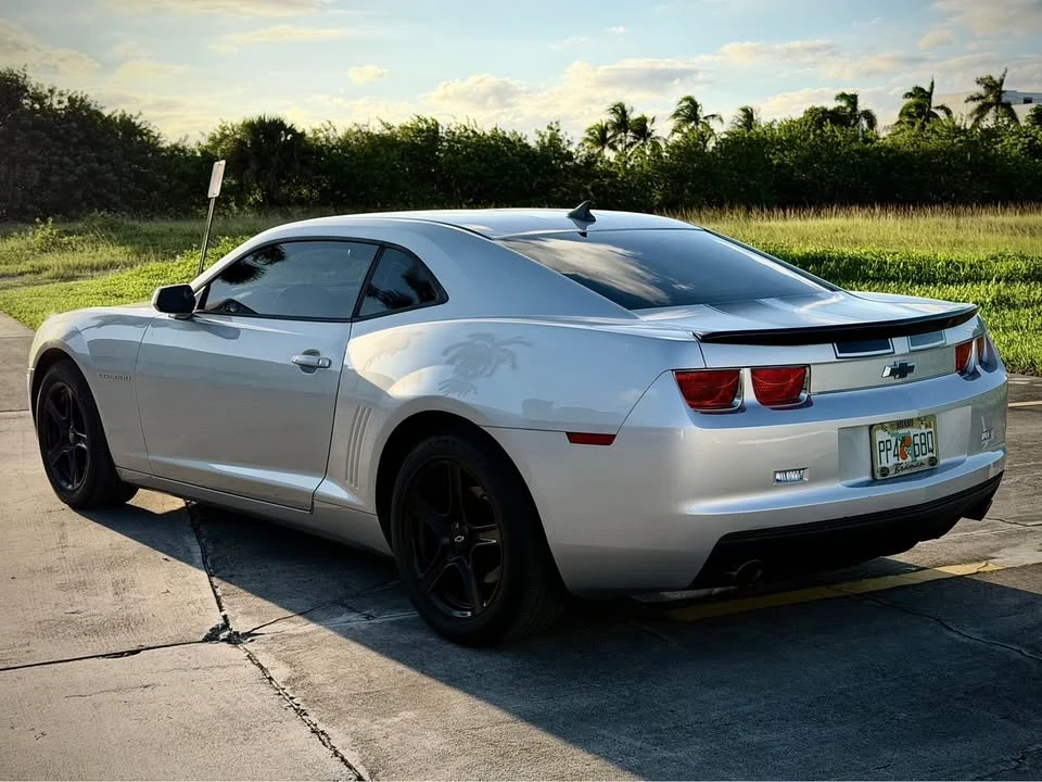 2011 Chevrolet Camaro 5th Gen - Image 3 of 11