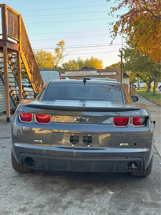 2011 Chevrolet Camaro 5th Gen - Image 6 of 13
