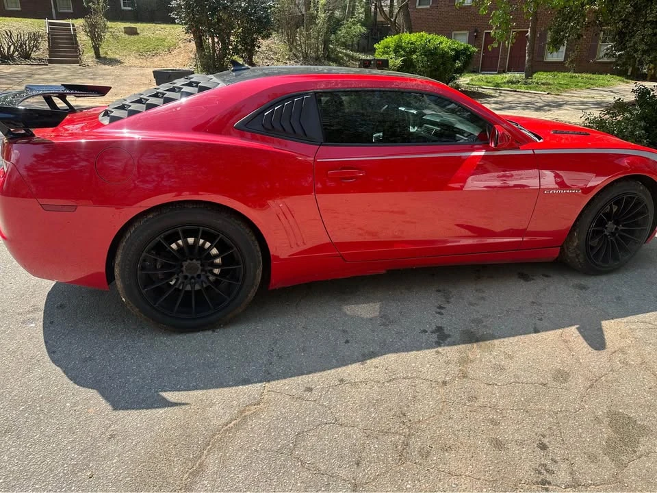 2011 Chevrolet Camaro 5th Gen - Image 2 of 8