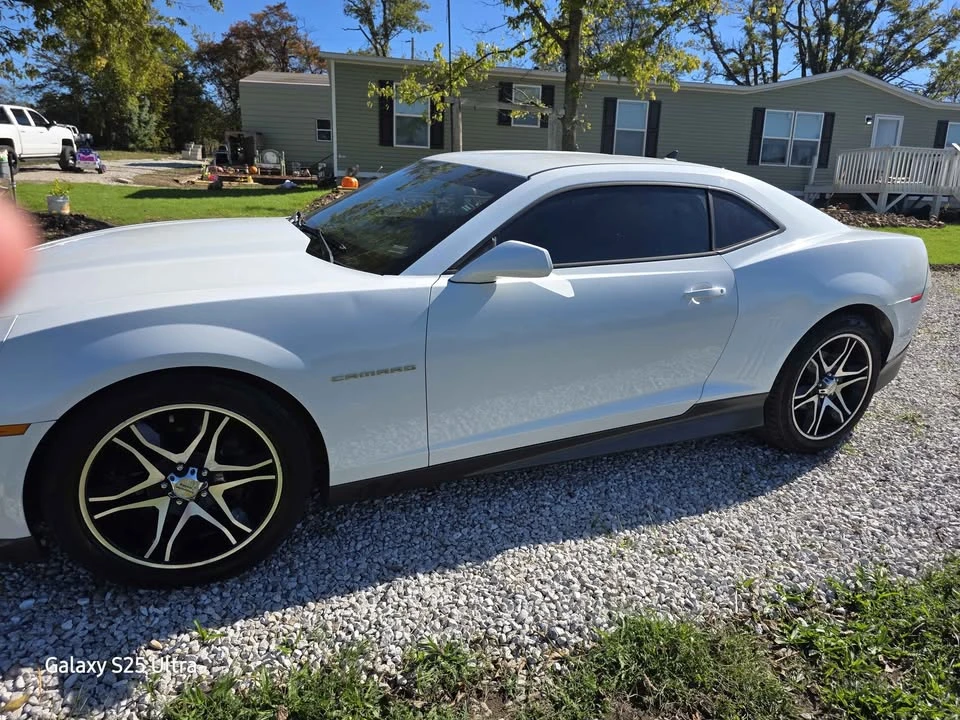 2011 Chevrolet Camaro 5th Gen - Image 2 of 11