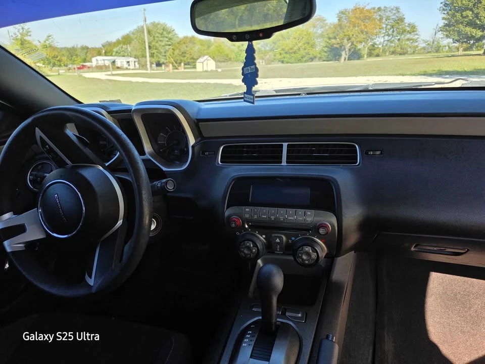 2011 Chevrolet Camaro 5th Gen - Image 6 of 11