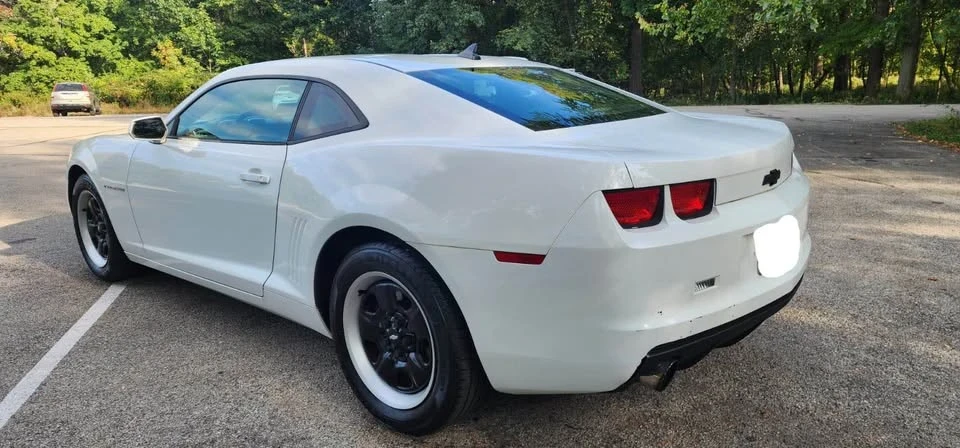 2011 Chevrolet Camaro 5th Gen - Image 12 of 19