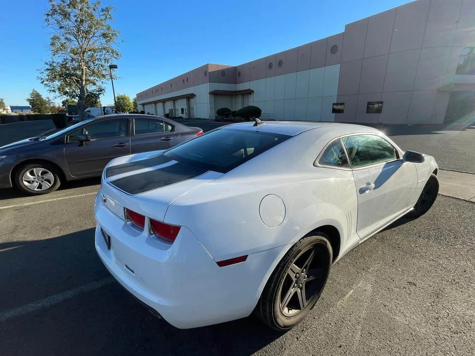2011 Chevrolet Camaro 5th Gen - Image 15 of 17