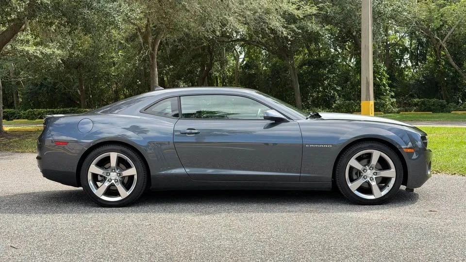 2011 Chevrolet Camaro 5th Gen - Image 3 of 14