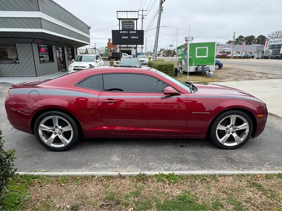 2011 Chevrolet Camaro 5th Gen - Image 2 of 10