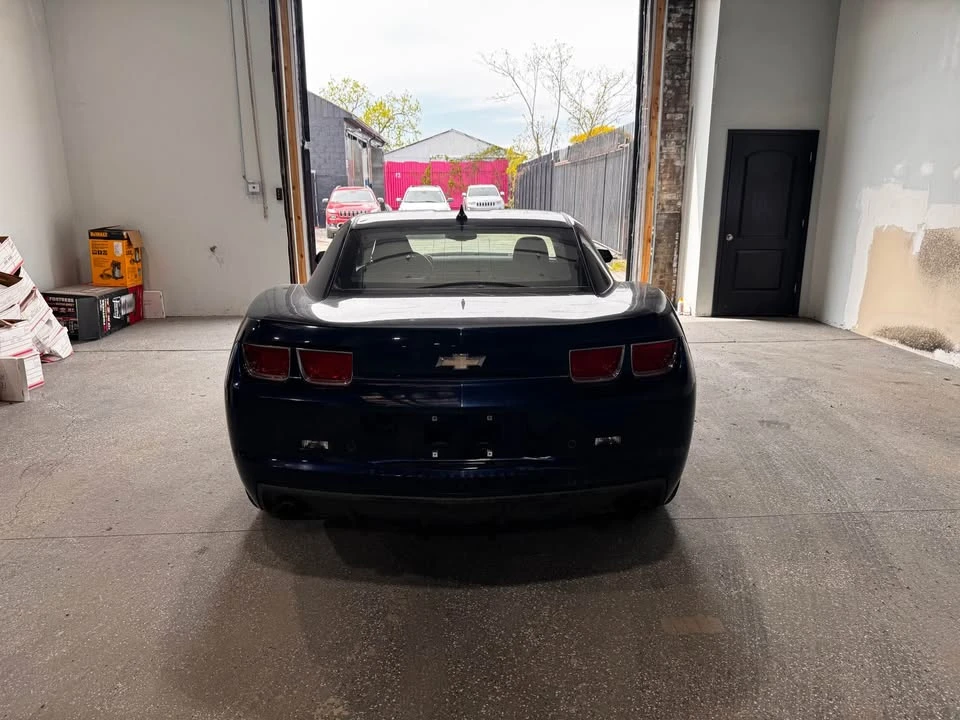2011 Chevrolet Camaro 5th Gen - Image 5 of 9