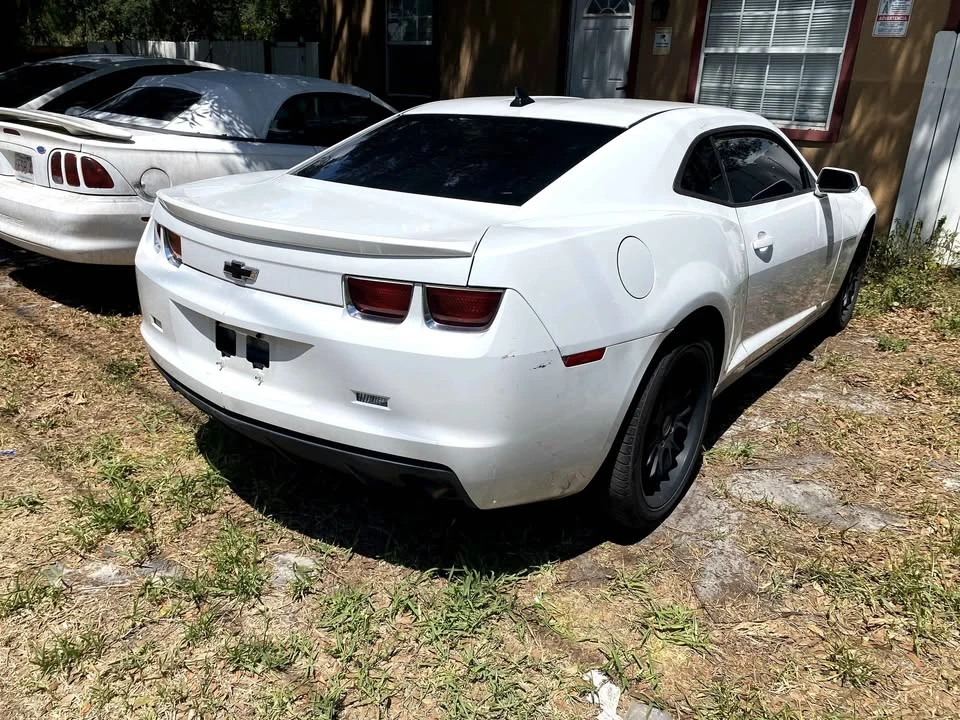 2011 Chevrolet Camaro 5th Gen - Image 3 of 4