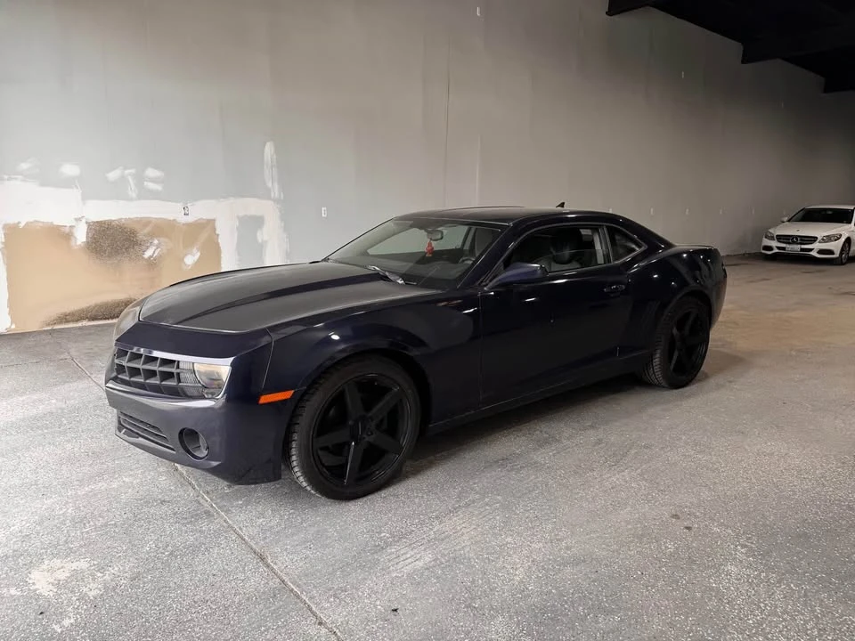 2011 Chevrolet Camaro 5th Gen - Image 2 of 9