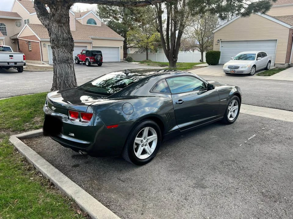 2011 Chevrolet Camaro 5th Gen - Image 2 of 9