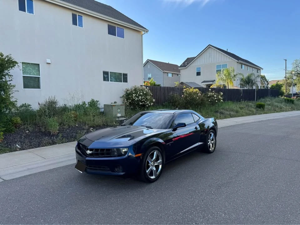 2011 Chevrolet Camaro 5th Gen - Image 2 of 11